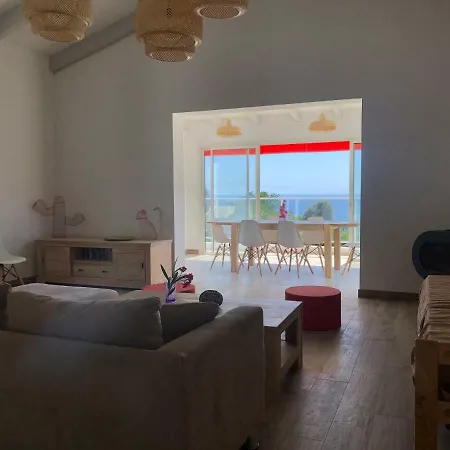 Charmante 2 Chambres Avec Magnifique Vue Mer Et Piscine, Sagone, Corse Villa *